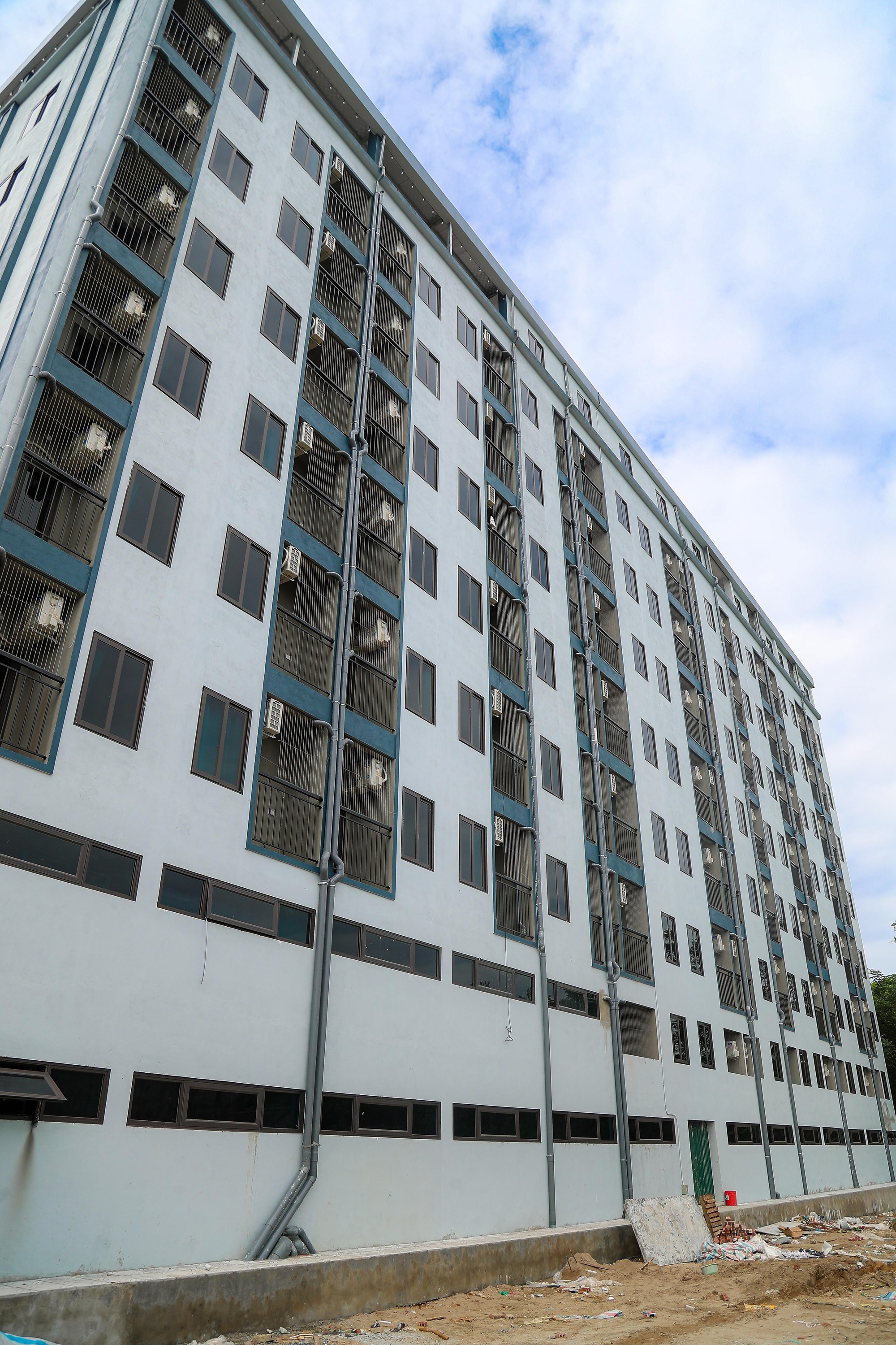 CLIP: Cận cảnh tòa chung cư mini “hô biến” từ 3 tầng lên 9 tầng với gần 200 phòng - Ảnh 15.