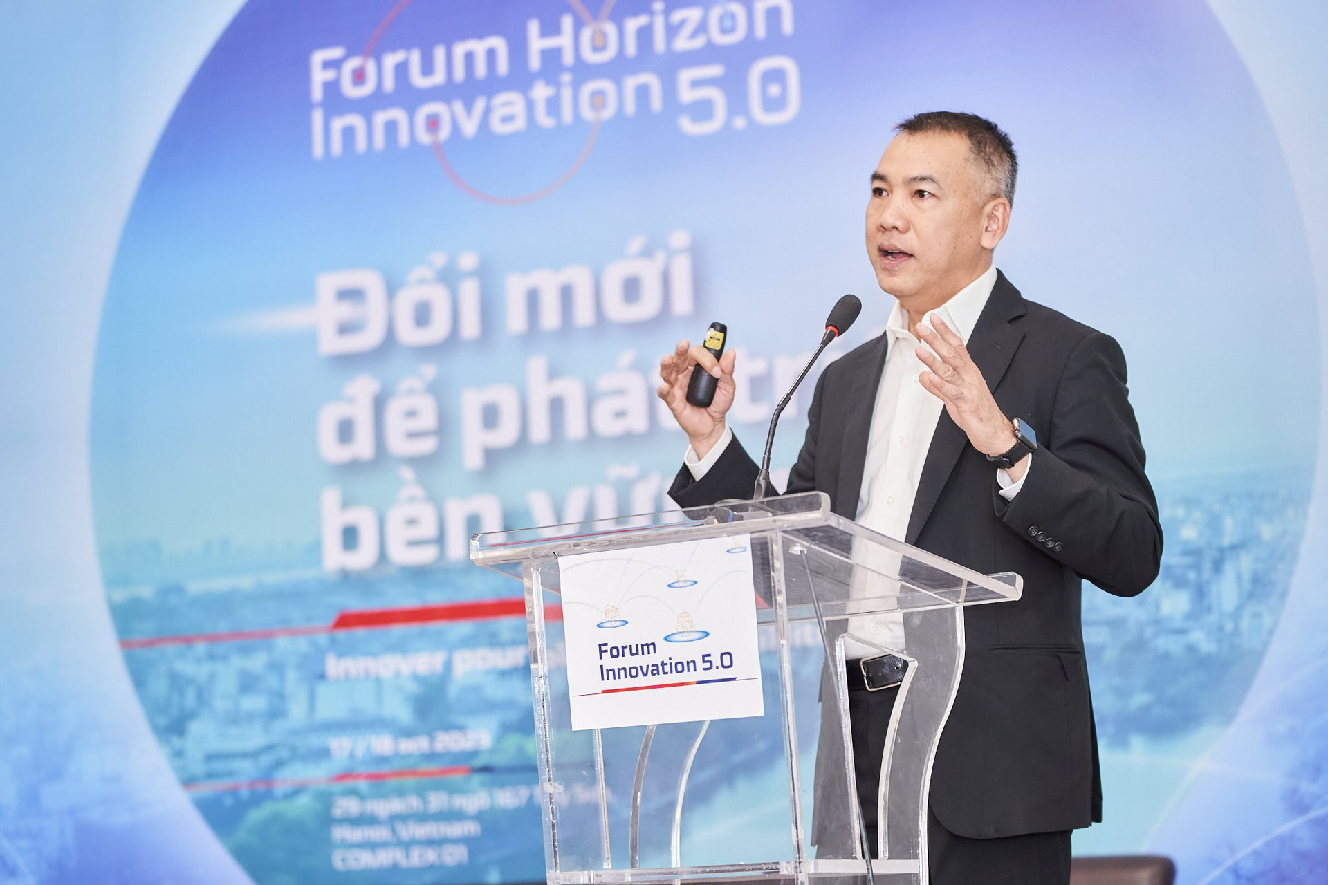 Tập đoàn quản lý năng lượng hàng đầu của Pháp hiến kế cách xây dựng mạng sạc thông minh trong kỷ nguyên bùng nổ xe điện - Ảnh 1.