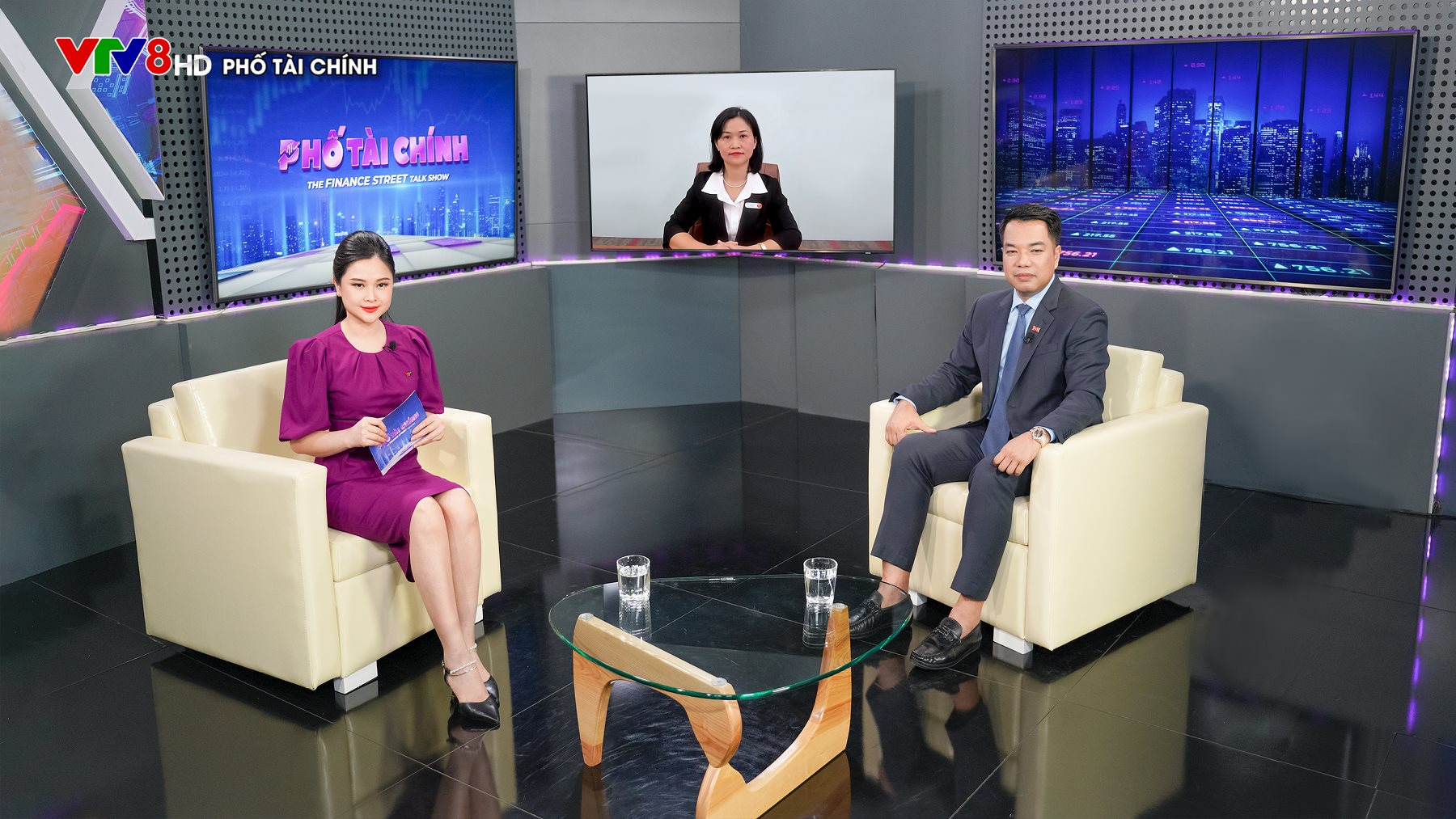 Các chỉ số kinh tế đang dần tích cực nhưng chưa ổn định, doanh nghiệp cần làm gì để bứt tốc tăng trưởng quý cuối năm? - Ảnh 4.