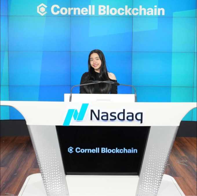 Nữ sinh Việt thực tập ở ĐH Cornell: SAT top 1% thế giới, từng rung chuông ở sàn chứng khoán NASDAQ - Ảnh 4. Nữ sinh Việt thực tập ở ĐH Cornell: SAT top 1% thế giới, từng rung chuông ở sàn chứng khoán NASDAQ - Ảnh 4.
