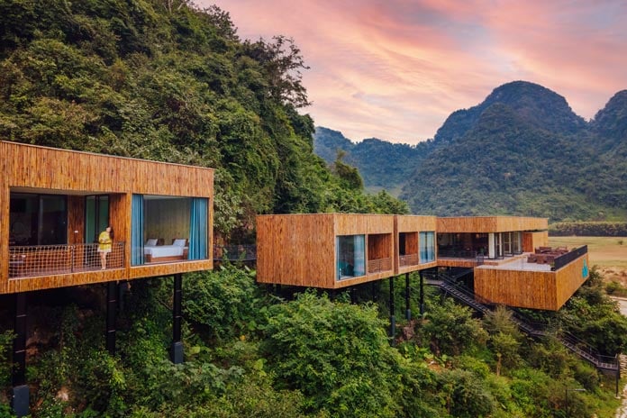 lBên trong ngôi làng Việt Nam vừa được nhận giải thưởng "Làng du lịch tốt nhất thế giới": Thiết kế "độc nhất vô nhị", view núi đẹp ngỡ ngàng