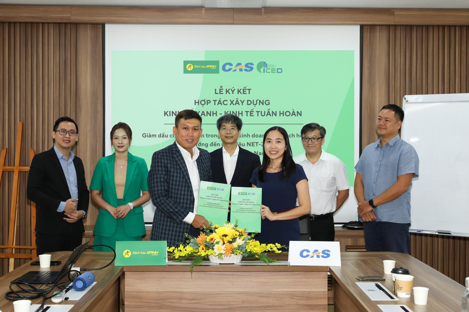 Chuỗi Bách Hóa Xanh sắp lắp đặt hệ thống điện năng lượng mặt trời và xử lý chất thải hữu cơ ở 1.700 siêu thị - Ảnh 2. Chuỗi Bách Hóa Xanh sắp lắp đặt hệ thống điện năng lượng mặt trời và xử lý chất thải hữu cơ ở 1.700 siêu thị - Ảnh 2.