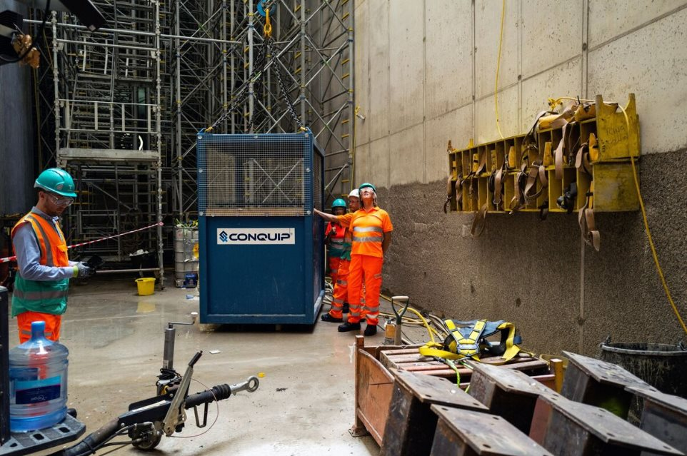 Múc 5,6 triệu tấn đất ra khỏi lòng đại đô thị, công trình khổng lồ xây 8 năm với chi phí 134 nghìn tỷ đồng khiến thế giới ngỡ ngàng - Ảnh 4.