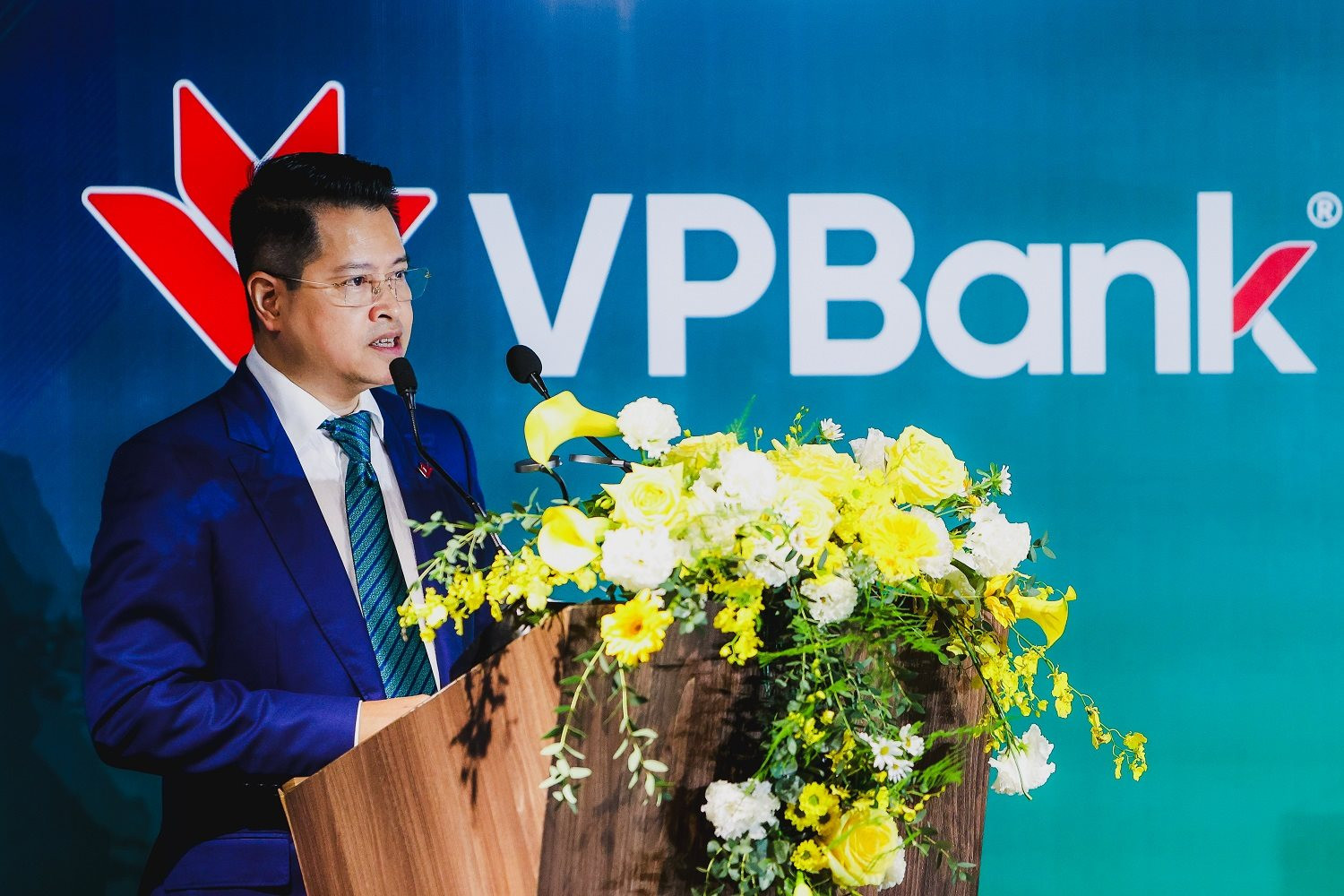 VPBank hoàn tất phát hành cổ phiếu riêng lẻ cho nhà đầu tư Nhật Bản SMBC - Ảnh 1.