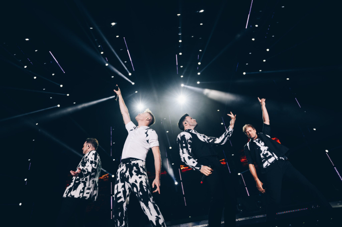 HOT: Concert Westlife mở thêm đêm diễn thứ 2 tại Việt Nam, liệu tốc độ bán vé có &quot;thần tốc&quot; như đêm đầu? - Ảnh 3.