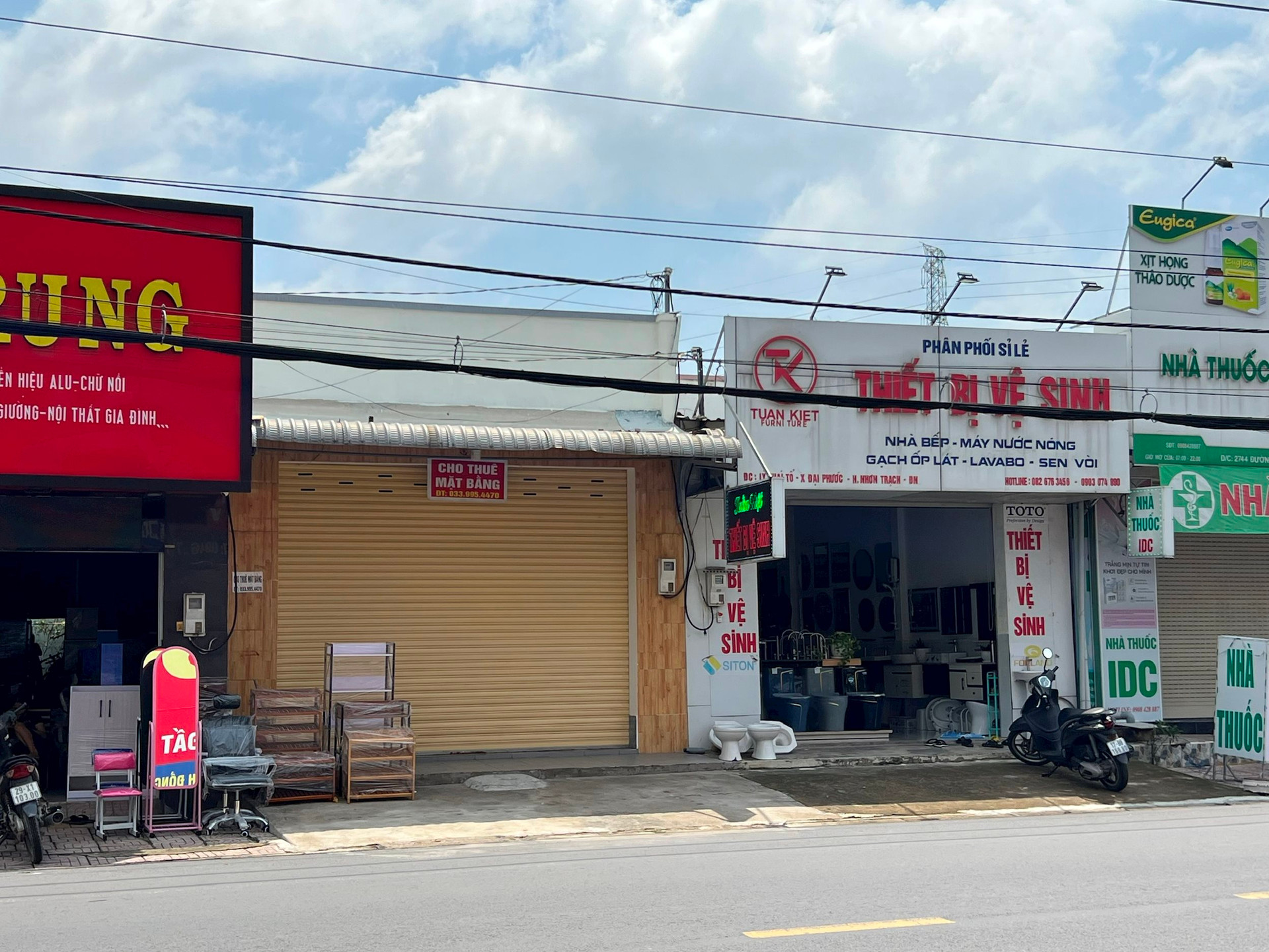 Cơn lốc trả mặt bằng vẫn càn quét vùng ven Tp.HCM những tháng cuối năm - Ảnh 4.