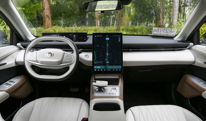 image-111-2083 image-111-2083