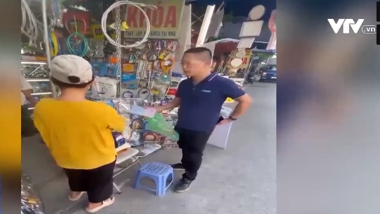 Tràn lan hàng nhái sản phẩm Việt - Ảnh 1. Tràn lan hàng nhái sản phẩm Việt - Ảnh 1.