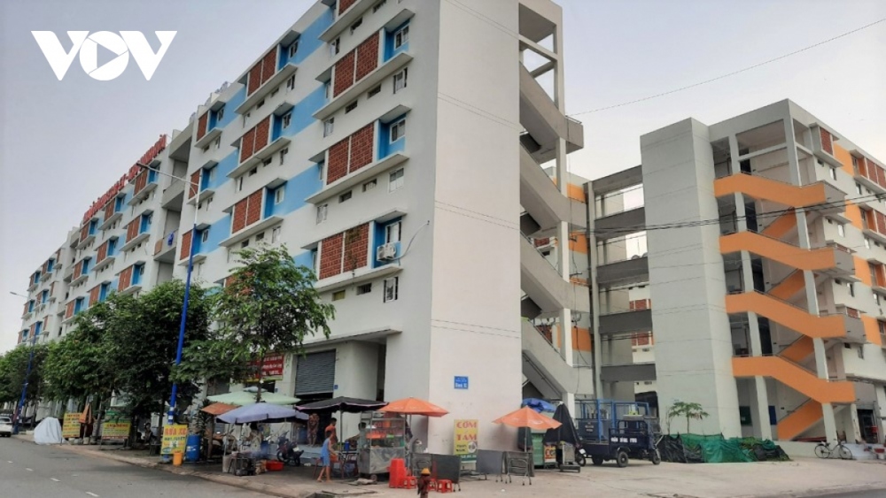 Nhà ở xã hội nghịch lý nơi thừa nơi thiếu - Ảnh 1. Nhà ở xã hội nghịch lý nơi thừa nơi thiếu - Ảnh 1.