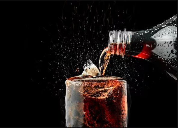 Coca Cola thắng thế Pepsi trong năm 2023: Bài học từ chiến lược tập trung và nhượng quyền đóng chai - Ảnh 2.