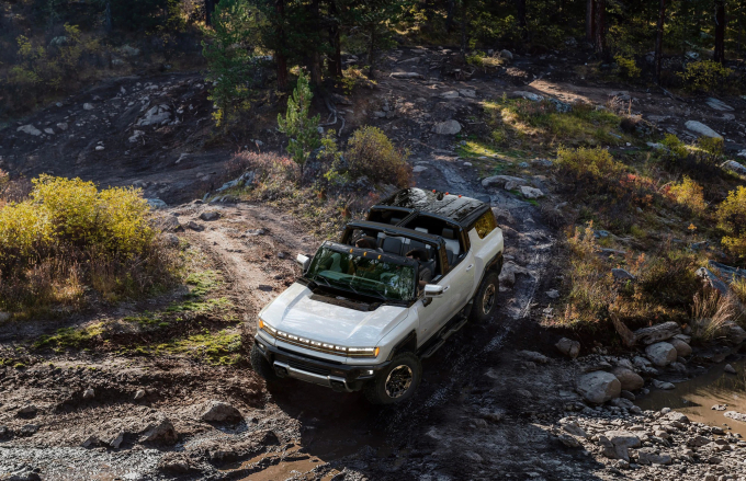 Ai cũng nghĩ đi xe điện tiết kiệm hơn xe xăng nhưng nghiên cứu này chỉ ra điều ngược lại - Ảnh 2.