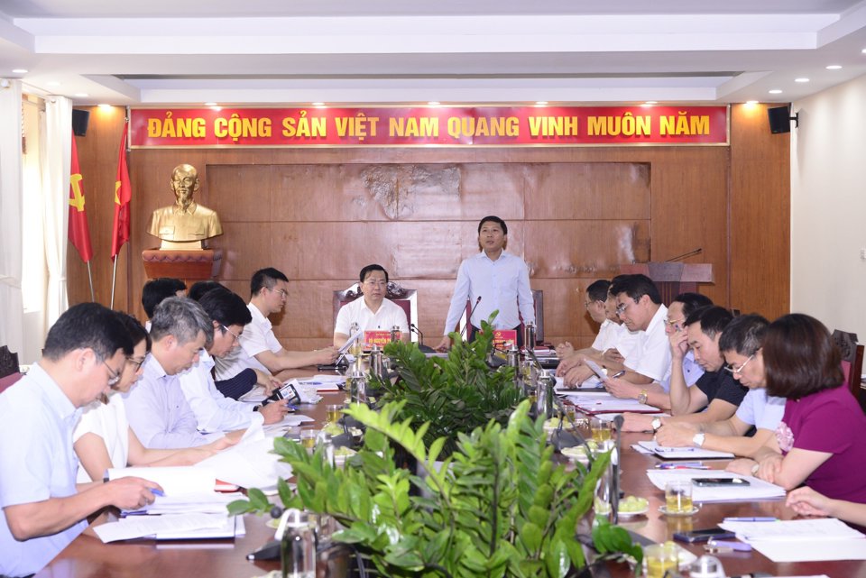 Sớm tháo gỡ khó khăn, vướng mắc trong quản lý xây dựng tại huyện Mê Linh - Ảnh 1.