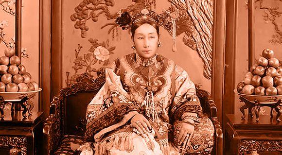 Chơi ngông như Hòa Thân ngày nào cũng ăn "báu vật" mà Từ Hi nửa tháng mới dám dùng một lần - Ảnh 5. Chơi ngông như Hòa Thân ngày nào cũng ăn "báu vật" mà Từ Hi nửa tháng mới dám dùng một lần - Ảnh 5.