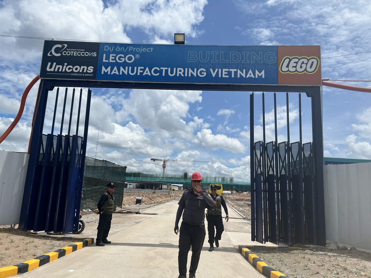 Bên trong đại công trình LEGO 1,3 tỉ USD tại Bình Dương - Ảnh 1.