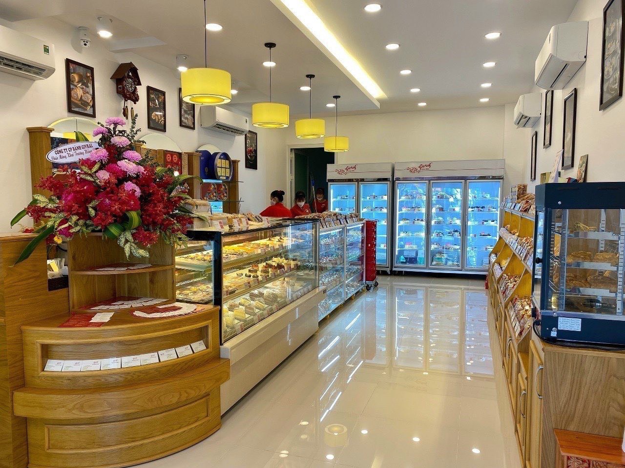 Vụ ngộ độc tiệc trung thu: Givral cam kết thực hiện trách nhiệm với nạn nhân - Ảnh 1. Vụ ngộ độc tiệc trung thu: Givral cam kết thực hiện trách nhiệm với nạn nhân - Ảnh 1.