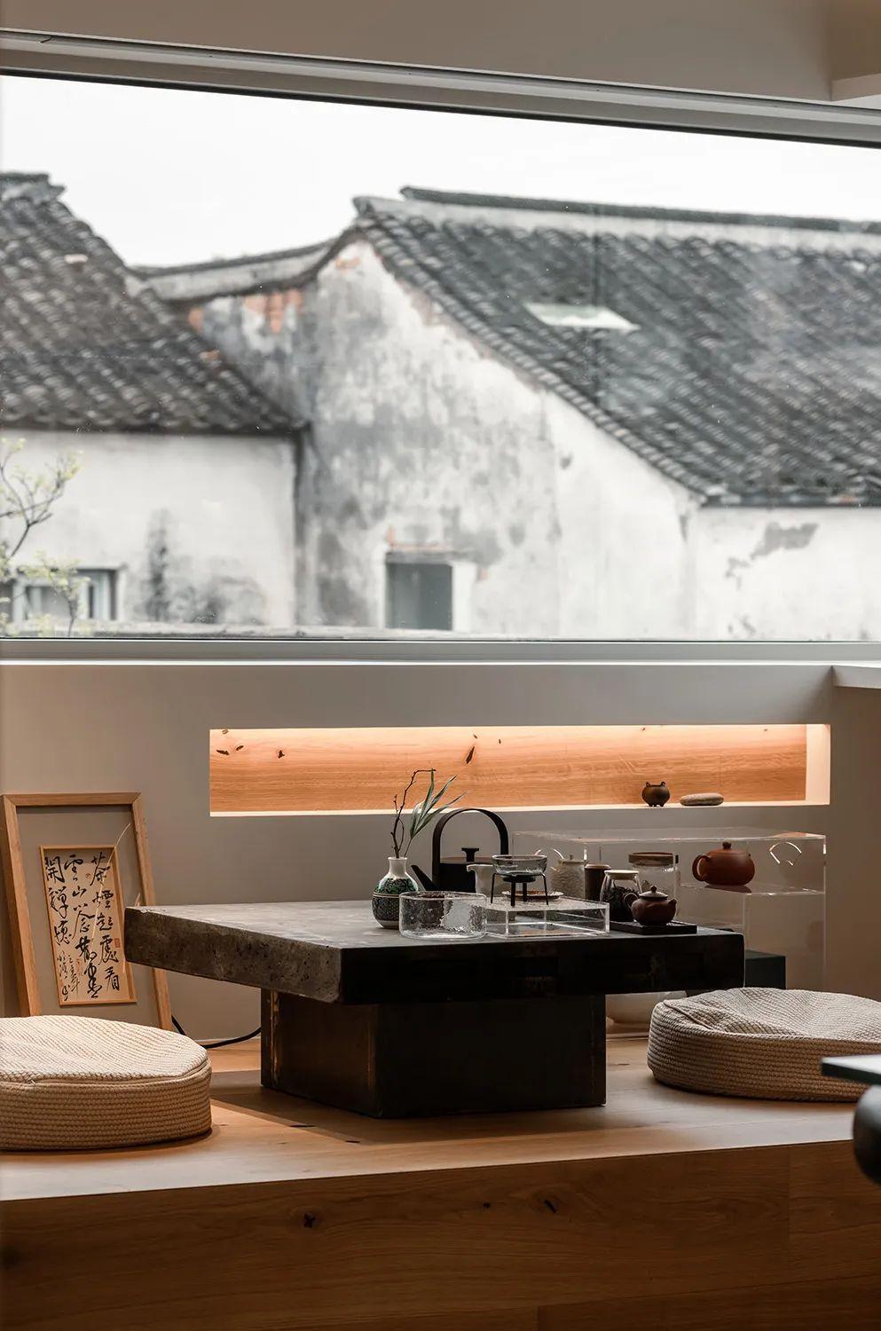 Chiêm ngưỡng căn nhà 500m2 tốn 8 năm mới hoàn thành, có khu vườn và bể cá koi đầy ấn tượng - Ảnh 10. Chiêm ngưỡng căn nhà 500m2 tốn 8 năm mới hoàn thành, có khu vườn và bể cá koi đầy ấn tượng - Ảnh 10.