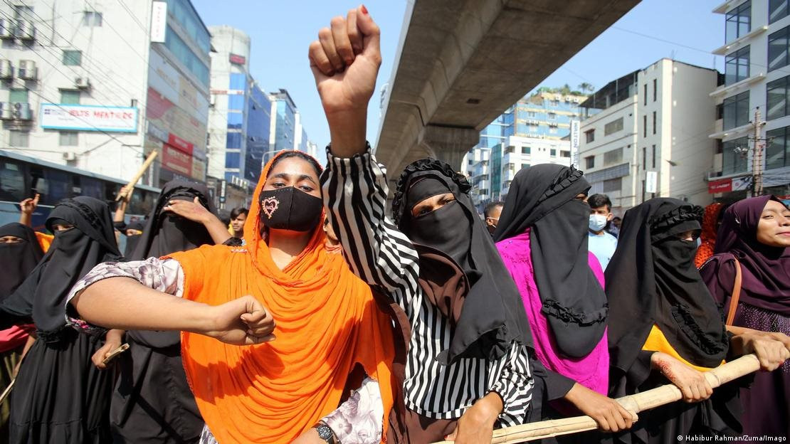 "Thủ phủ may mặc" thế giới trong cơn bão lạm phát: Người lao động nói tăng lương 50% là quá ít, bóp mồm bóp miệng cũng không đủ sống - Ảnh 3.