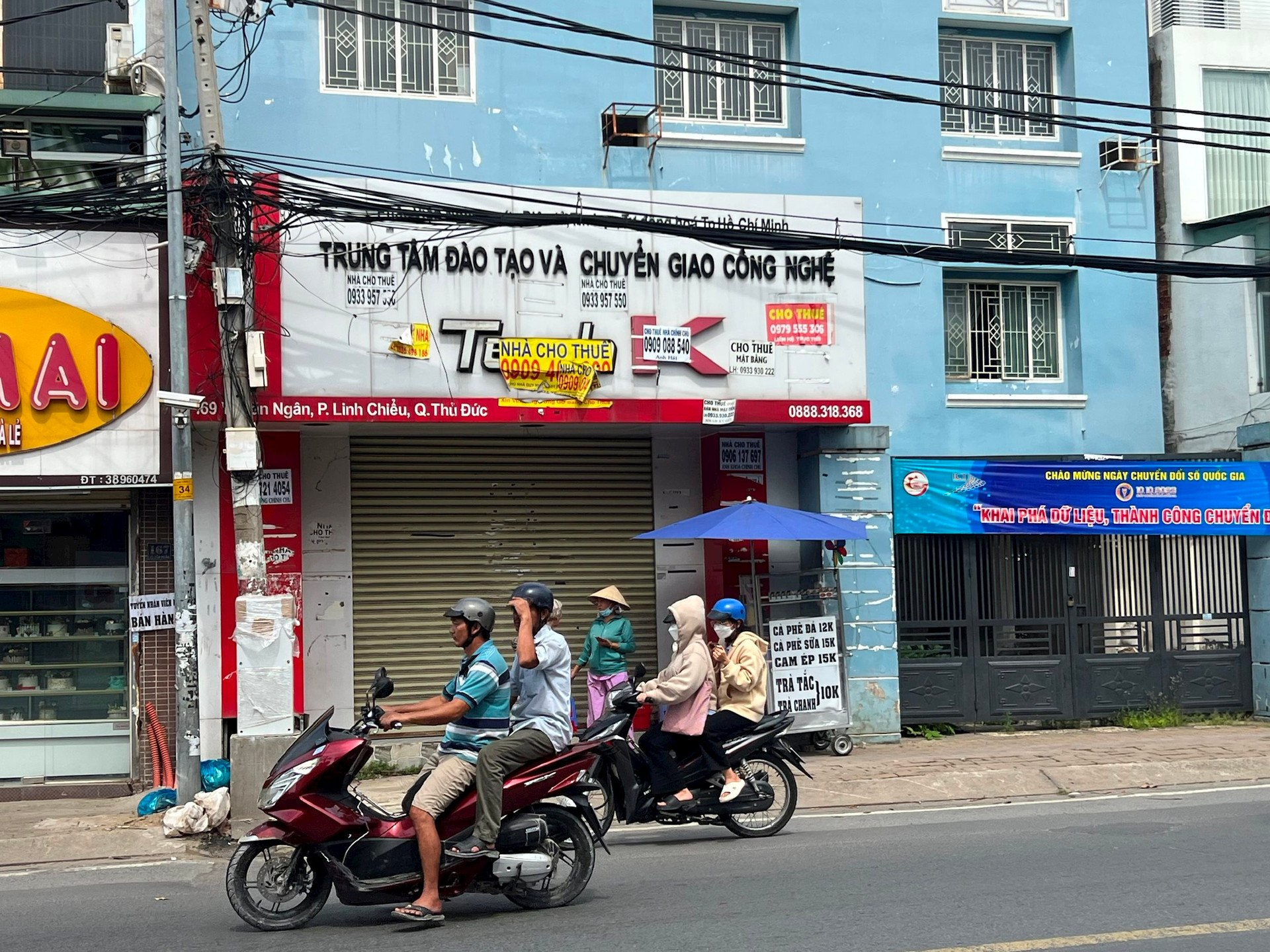 Mặt bằng nhà phố bị trả khắp nơi, nhiều người thuê vẫn “khóc mếu” vì chủ nhà đòi tăng giá lên 20% - Ảnh 2.