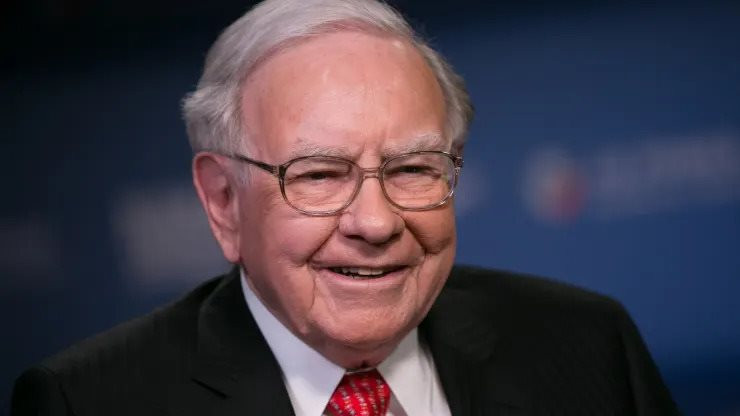 5 cuốn sách tỷ phú Warren Buffett khuyên nhà đầu tư nên đọc: Có cuốn được coi là khoản đầu tư sáng suốt không kém việc đăng ký kết hôn - Ảnh 1.