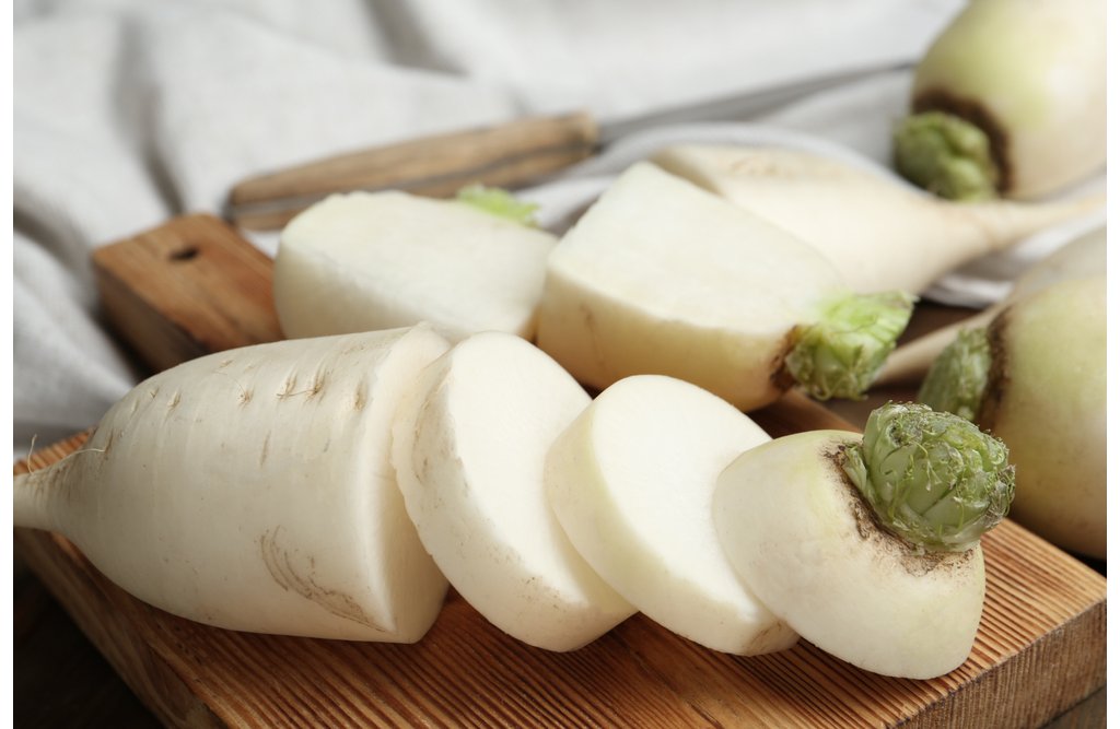 "Mùa đông không thể thiếu củ cải" nhưng chớ dại kết hợp với những món sau kẻo hóa "thuốc độc" - Ảnh 1. "Mùa đông không thể thiếu củ cải" nhưng chớ dại kết hợp với những món sau kẻo hóa "thuốc độc" - Ảnh 1.