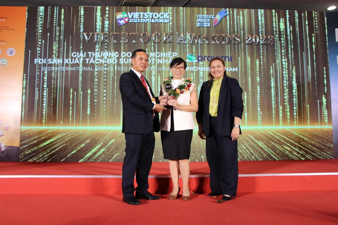 Provimi Việt Nam đạt giải thưởng doanh nghiệp FDI sản xuất thức ăn chăn nuôi bổ sung tốt nhất - Ảnh 1.