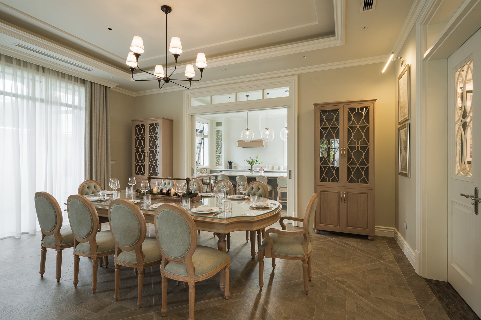 Đổ 15 tỷ vào bãi đất trống ven sông, sau 2 năm gia chủ nhận lại biệt thự sang xịn nhất Thanh Hóa - Ảnh 7.