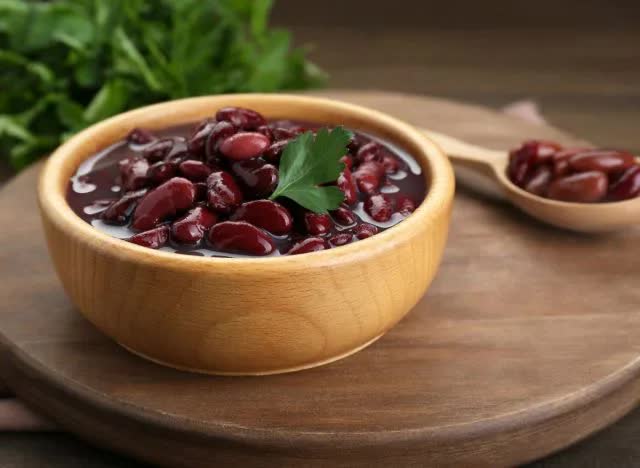 10 loại thực phẩm giàu kali bạn có thể ăn để cho tim hệ thần kinh và cơ bắp khỏe hơn - Ảnh 7. 10 loại thực phẩm giàu kali bạn có thể ăn để cho tim hệ thần kinh và cơ bắp khỏe hơn - Ảnh 7.