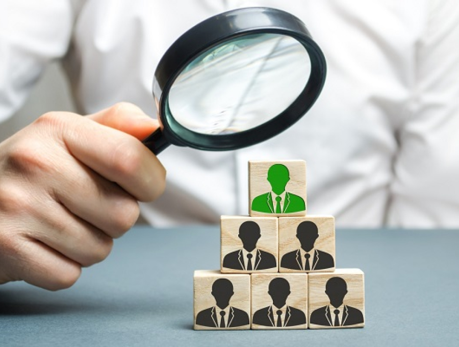 “Làm thế nào đổi 1 USD lấy 100 USD” - Nam ứng viên EQ cao đưa đáp án thuyết phục được tuyển vào làm luôn- Ảnh 2.