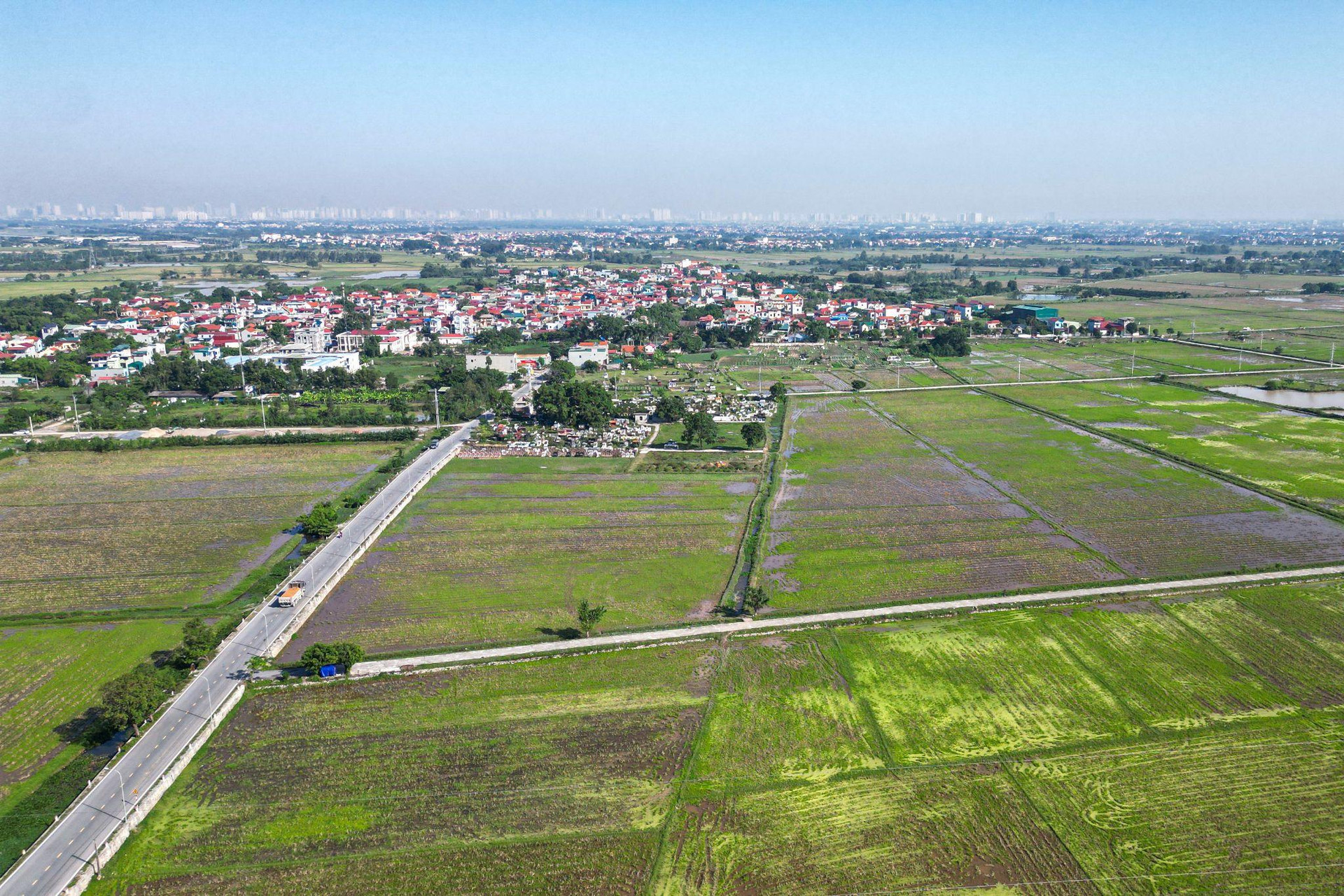 ‏Toàn cảnh khu vực được đề xuất xây dựng sân bay thứ 2 tại Hà Nội - Ảnh 10.