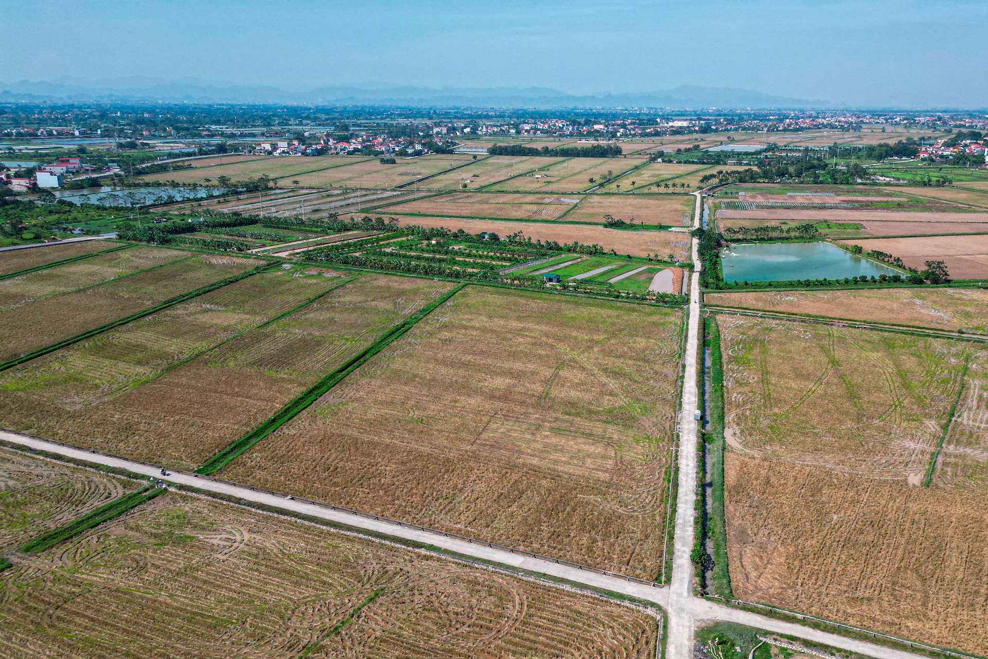 ‏Toàn cảnh khu vực được đề xuất xây dựng sân bay thứ 2 tại Hà Nội - Ảnh 1.