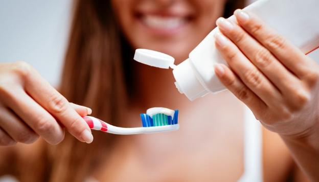 Lần đầu đi lấy cao răng bị chảy máu ồ ạt, bệnh nhân không ngờ bị ung thư máu- Ảnh 3. Lần đầu đi lấy cao răng bị chảy máu ồ ạt, bệnh nhân không ngờ bị ung thư máu- Ảnh 3.