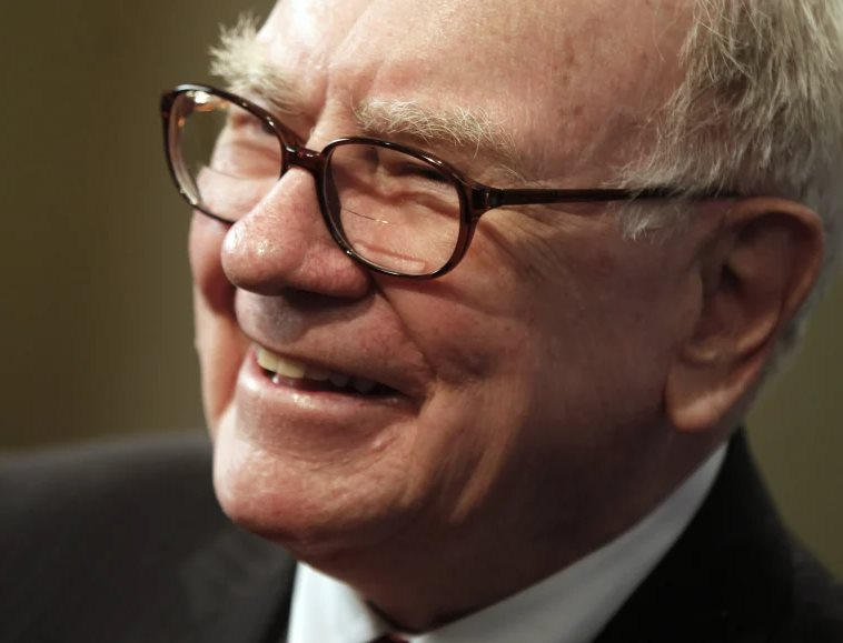 Chỉ có thể là Warren Buffett: ‘Phát’ 870 triệu USD cho người nghèo ngay sát dịp Giáng sinh để có cái Tết ấm no - Ảnh 2.