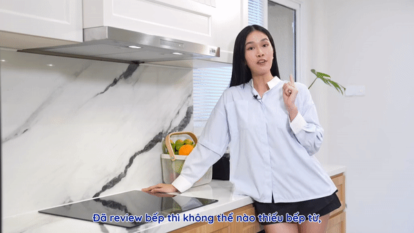 Á hậu Phương Anh khoe căn bếp trong penthouse bạc tỷ: Phong cách Parisian tối giản tinh tế, có 1 món đồ giúp gìn giữ hạnh phúc gia đình - Ảnh 6. Á hậu Phương Anh khoe căn bếp trong penthouse bạc tỷ: Phong cách Parisian tối giản tinh tế, có 1 món đồ giúp gìn giữ hạnh phúc gia đình - Ảnh 6.