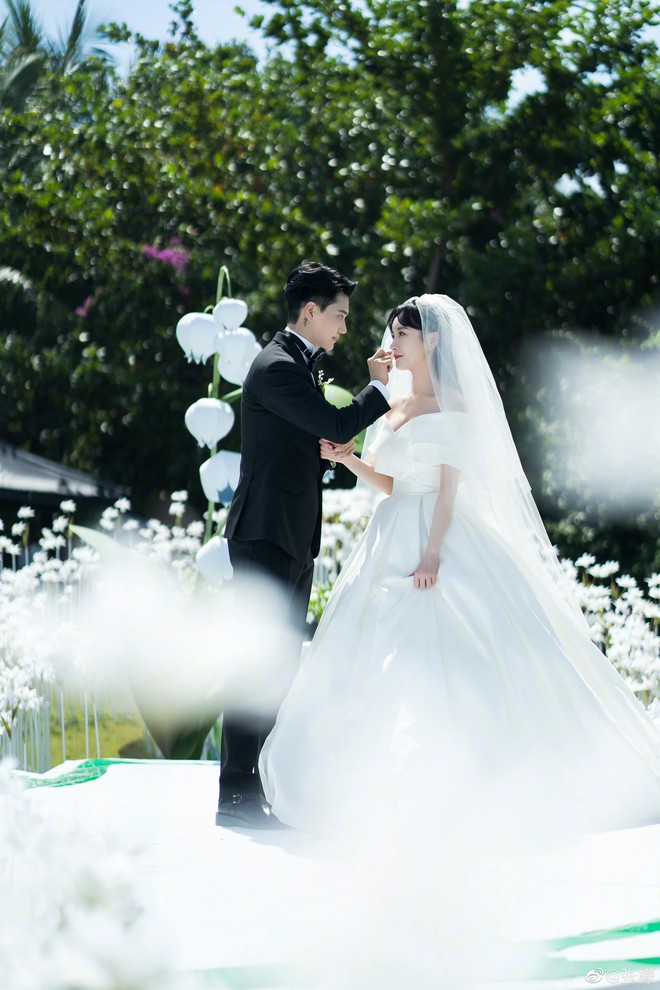 Một thế hệ không dám nghĩ đến chuyện kết hôn, sinh con: Khi không đủ tiền, người ta càng sợ hãi trước thay đổi mới- Ảnh 2. Một thế hệ không dám nghĩ đến chuyện kết hôn, sinh con: Khi không đủ tiền, người ta càng sợ hãi trước thay đổi mới- Ảnh 2.