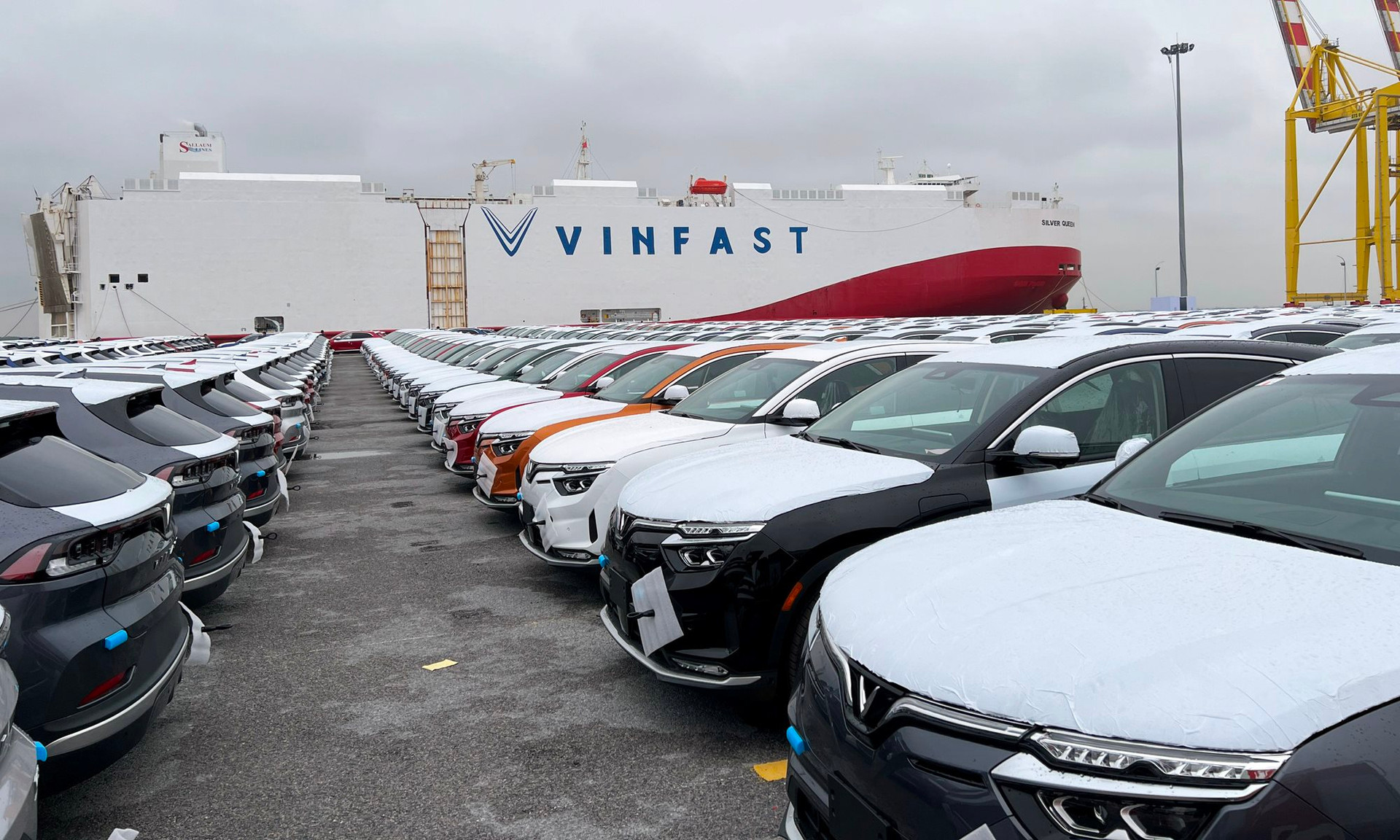 Không phải Trung Quốc, đây mới là thị trường xe điện đang 'bung lụa': doanh số vượt xe xăng, VinFast chuẩn bị xuất khẩu 3.000 xe trong quý 4 - Ảnh 3.