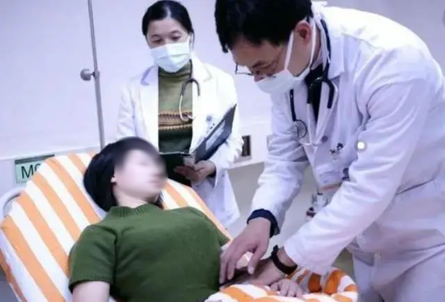 4 người trong một gia đình được phát hiện "mắc cùng loại ung thư" chỉ trong 6 năm, người trẻ nhất mới 16 tuổi- Ảnh 3. 4 người trong một gia đình được phát hiện "mắc cùng loại ung thư" chỉ trong 6 năm, người trẻ nhất mới 16 tuổi- Ảnh 3.