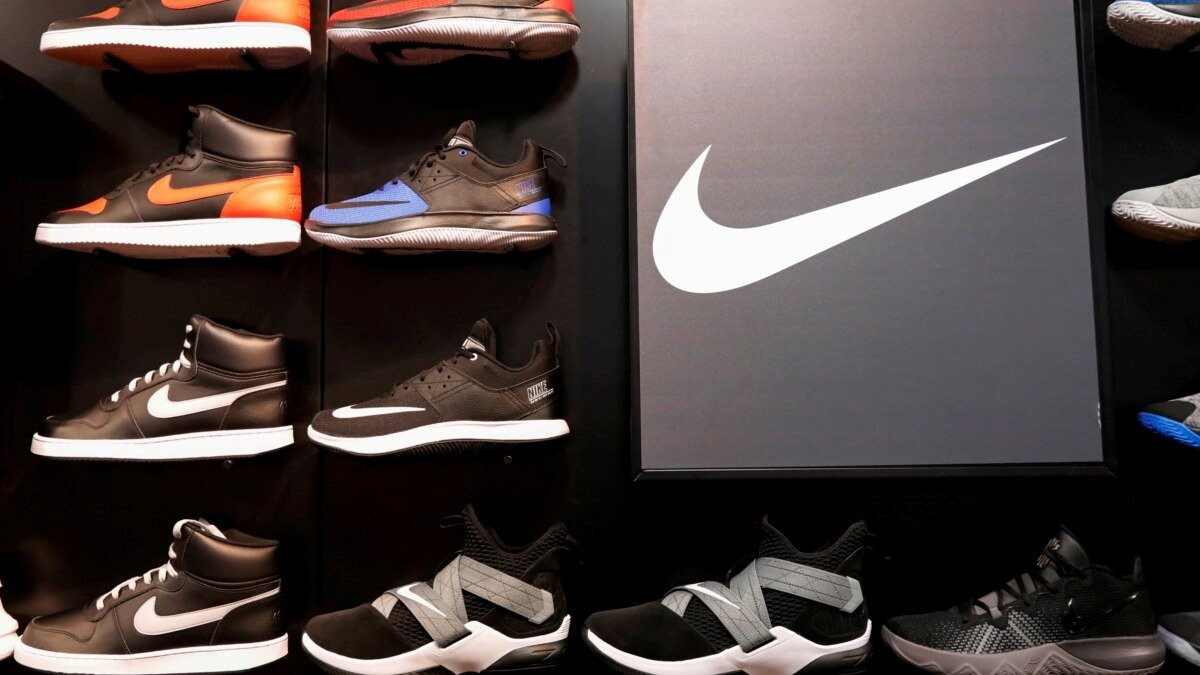 DN da giày trong top lớn nhất Việt Nam chuyên sản xuất cho Nike thưởng Tết lên tới 200% cho hơn 40.000 lao động: Doanh thu từng đạt hơn nửa tỷ USD mỗi năm - Ảnh 1. DN da giày trong top lớn nhất Việt Nam chuyên sản xuất cho Nike thưởng Tết lên tới 200% cho hơn 40.000 lao động: Doanh thu từng đạt hơn nửa tỷ USD mỗi năm - Ảnh 1.