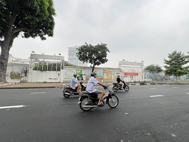 Ngoài loạt cao ốc trên con phố đắt đỏ top đầu thế giới, Vạn Thịnh Phát còn có nhiều dự án tỷ đô chỉ là bánh vẽ hoặc bị bỏ hoang - Ảnh 8.