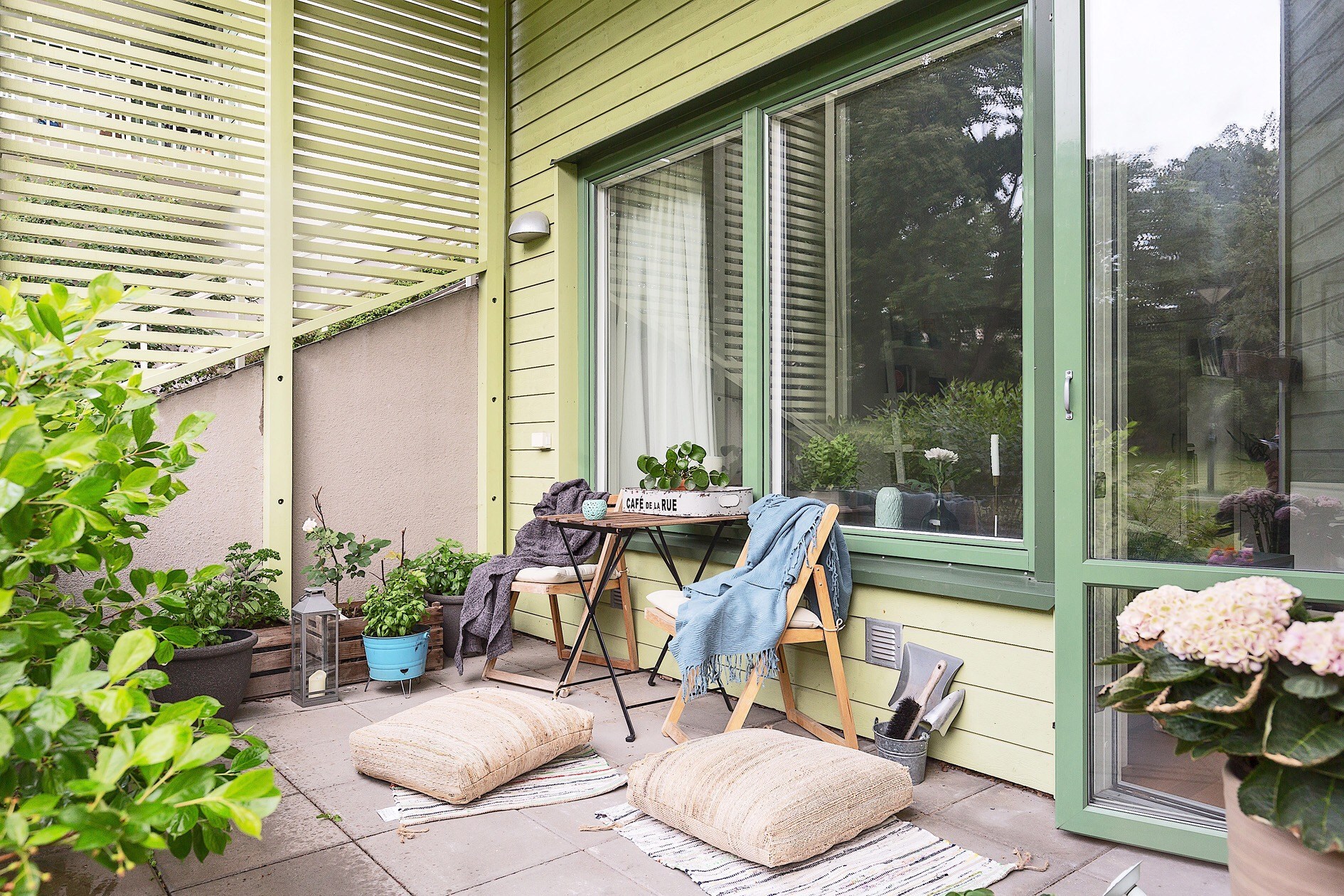 Căn hộ chỉ vỏn vẹn 40m² nhưng vẫn tạo cảm giác rộng thênh thang cho gia đình trẻ- Ảnh 13. Căn hộ chỉ vỏn vẹn 40m² nhưng vẫn tạo cảm giác rộng thênh thang cho gia đình trẻ- Ảnh 13.