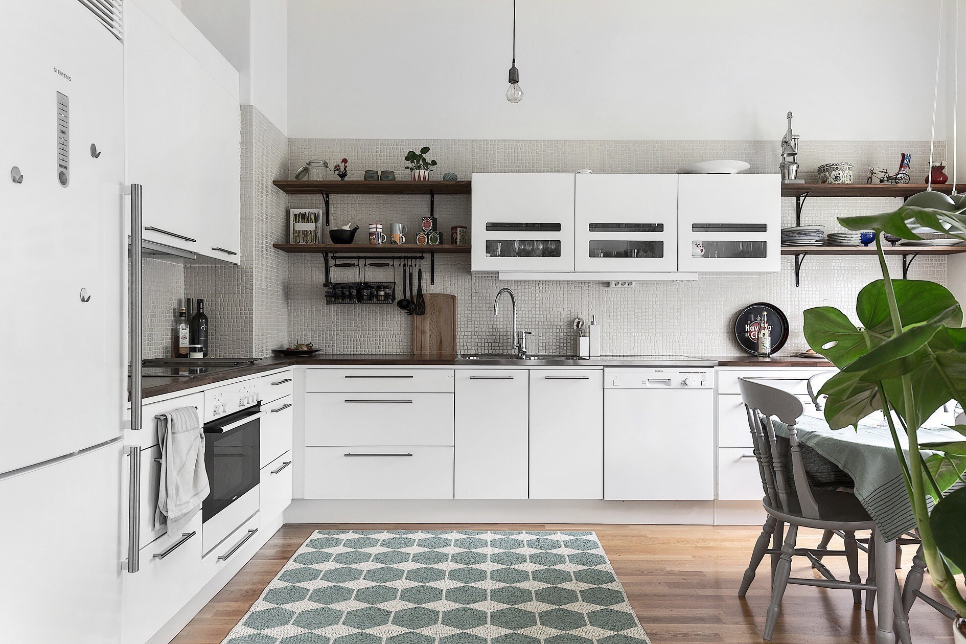 Căn hộ chỉ vỏn vẹn 40m² nhưng vẫn tạo cảm giác rộng thênh thang cho gia đình trẻ- Ảnh 6. Căn hộ chỉ vỏn vẹn 40m² nhưng vẫn tạo cảm giác rộng thênh thang cho gia đình trẻ- Ảnh 6.