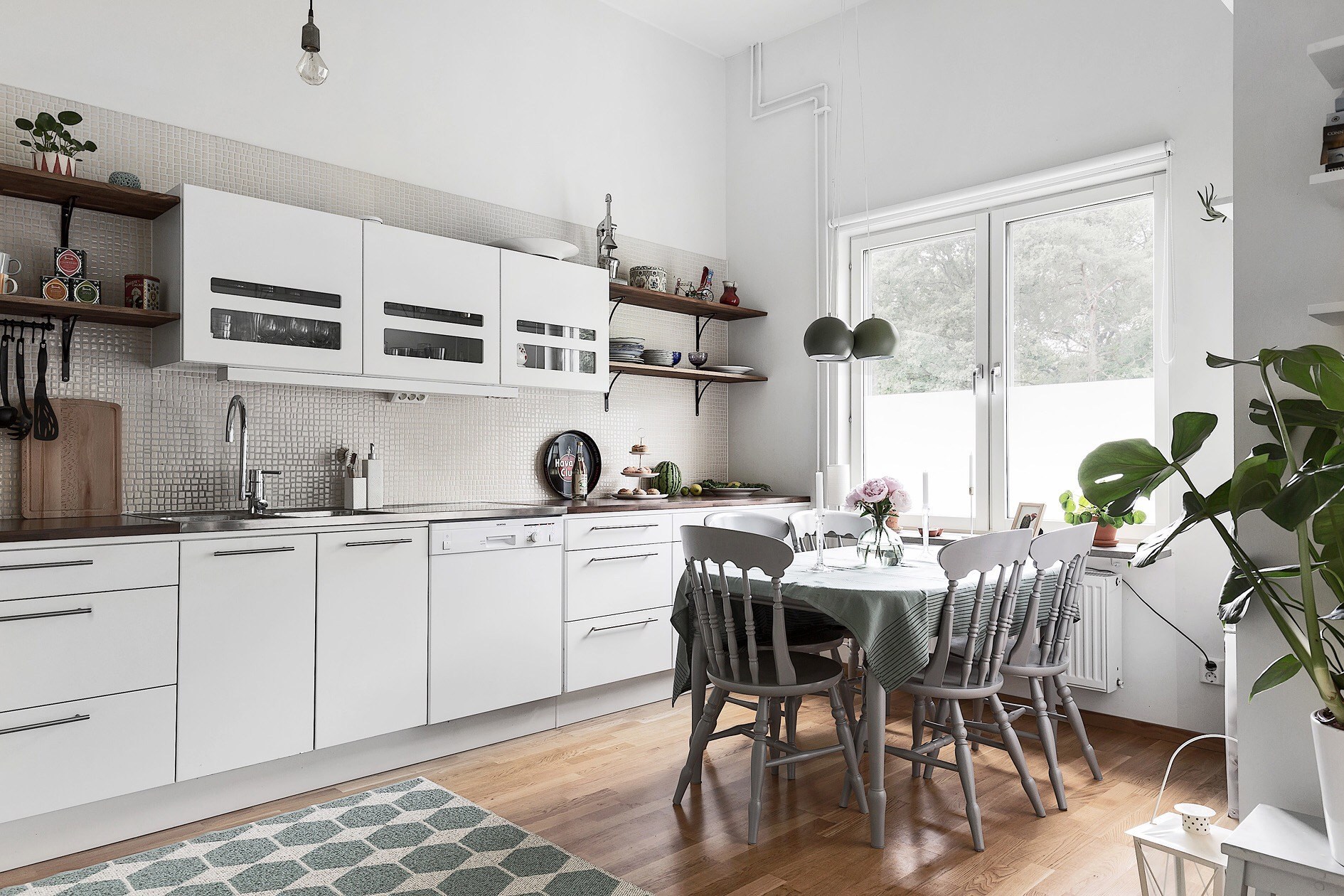 Căn hộ chỉ vỏn vẹn 40m² nhưng vẫn tạo cảm giác rộng thênh thang cho gia đình trẻ- Ảnh 7. Căn hộ chỉ vỏn vẹn 40m² nhưng vẫn tạo cảm giác rộng thênh thang cho gia đình trẻ- Ảnh 7.