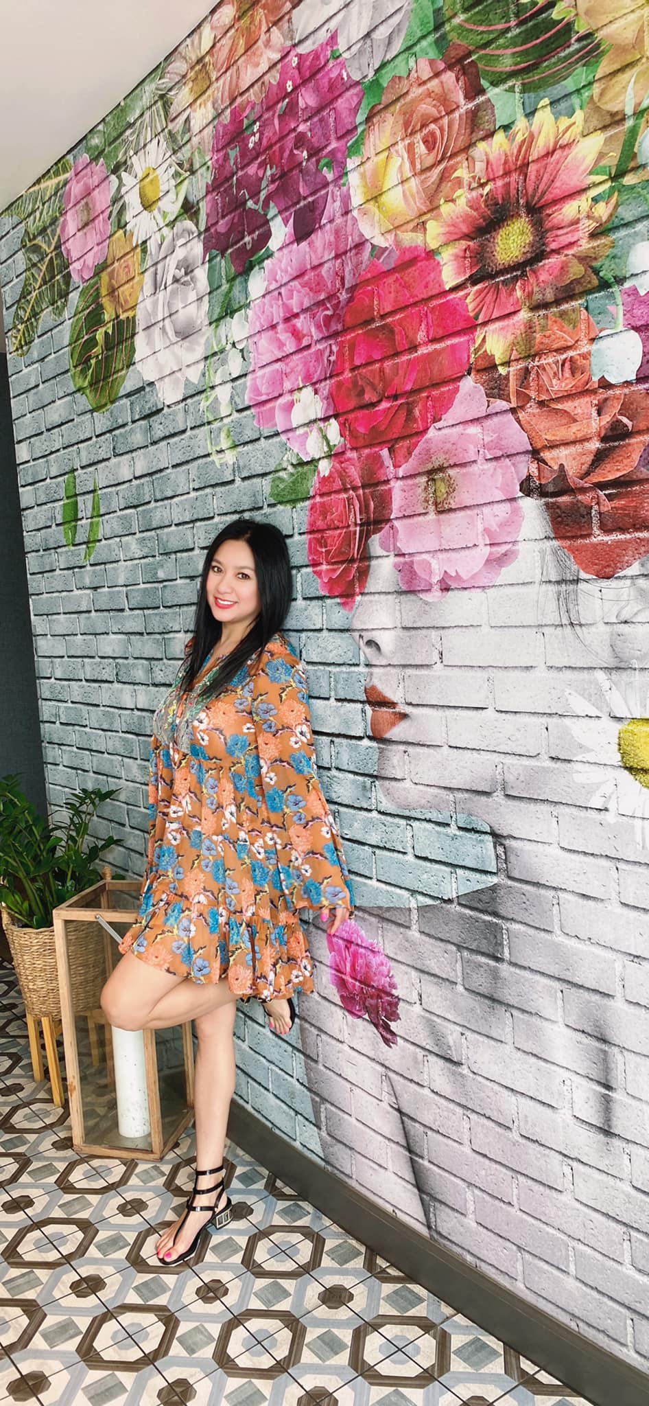 Màn ảnh Việt thập niên 90 từng có 1 "biểu tượng gợi cảm" cực nóng bỏng, giờ gần 50 tuổi vẫn vô cùng quyến rũ- Ảnh 10. Màn ảnh Việt thập niên 90 từng có 1 "biểu tượng gợi cảm" cực nóng bỏng, giờ gần 50 tuổi vẫn vô cùng quyến rũ- Ảnh 10.