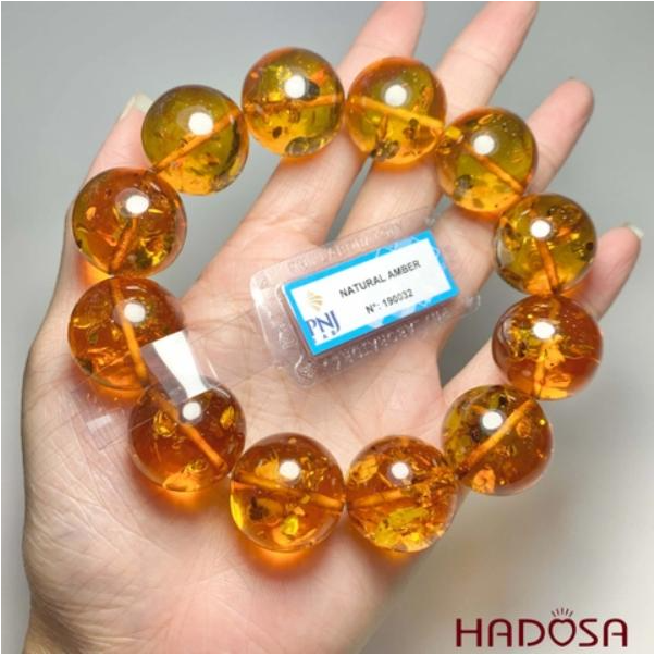 Top 5 mẫu vòng hổ phách mà bạn không thể bỏ qua - Ảnh 4. Top 5 mẫu vòng hổ phách mà bạn không thể bỏ qua - Ảnh 4.