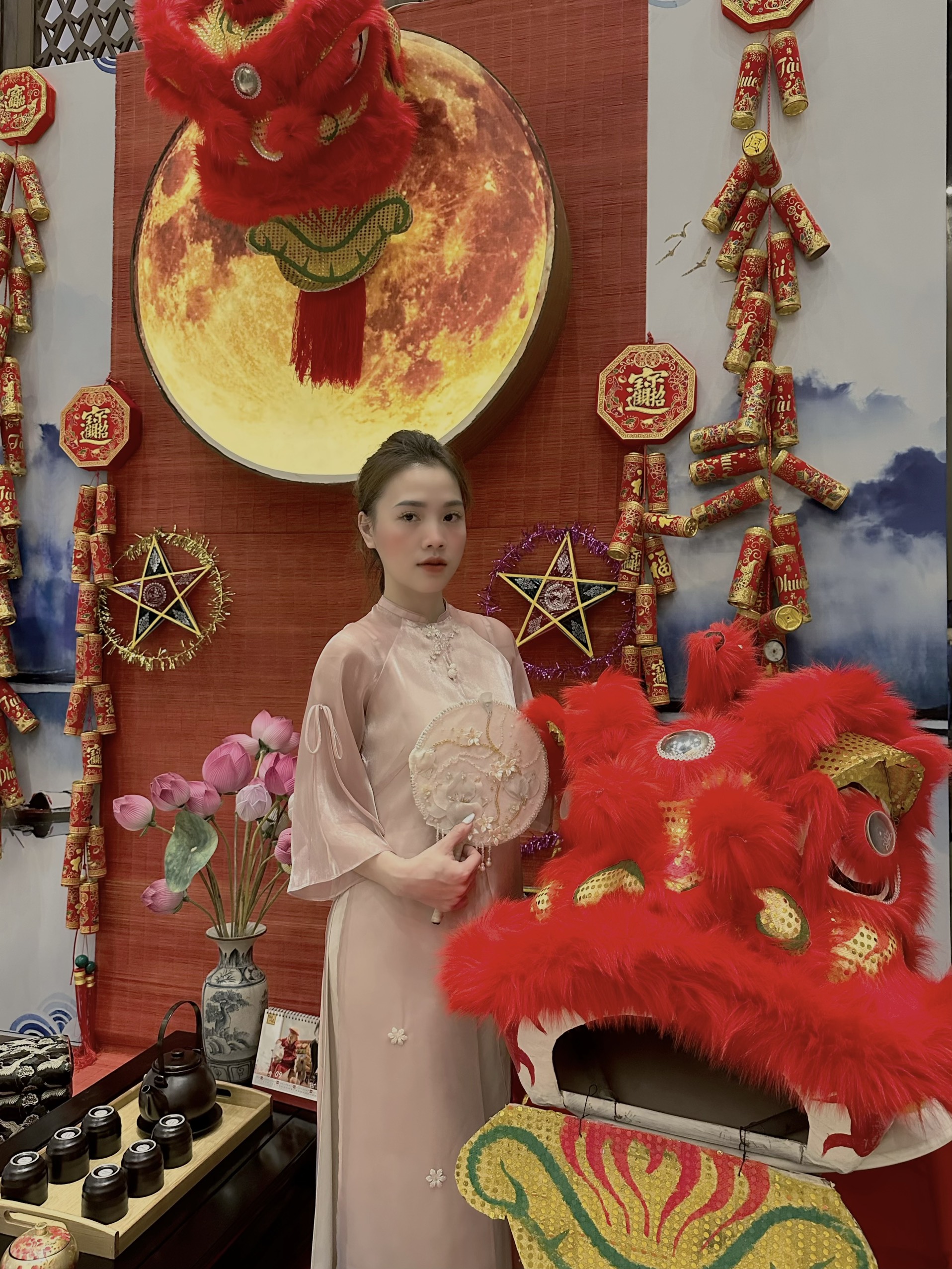Thuê nhà gần 11 triệu/tháng, cứ tới dịp lễ hội là đầu tư trang trí trước cả tháng - Ảnh 1. Thuê nhà gần 11 triệu/tháng, cứ tới dịp lễ hội là đầu tư trang trí trước cả tháng - Ảnh 1.