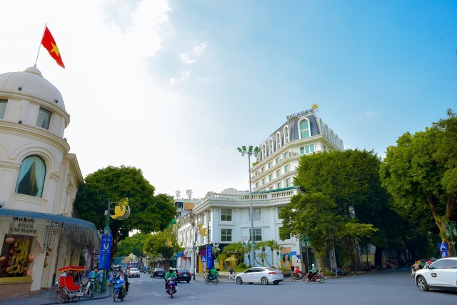 2 tuyến phố Việt có giá thuê đắt đỏ bậc nhất thế giới: Tràn ngập thời trang cao cấp, khách sạn 5 sao… - Ảnh 9.