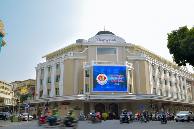 2 tuyến phố Việt có giá thuê đắt đỏ bậc nhất thế giới: Tràn ngập thời trang cao cấp, khách sạn 5 sao… - Ảnh 12.