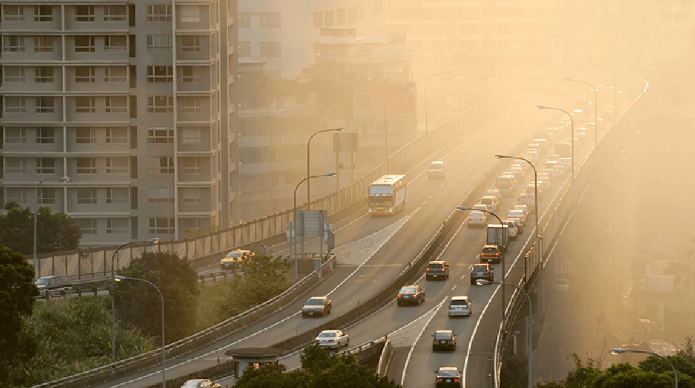 Nơi AQI đang tệ nhất thế giới, hơn Hà Nội 3 bậc: Ô nhiễm triền miên, tuổi thọ dân cư 'rút ngắn 11,9 năm' - Ảnh 4.