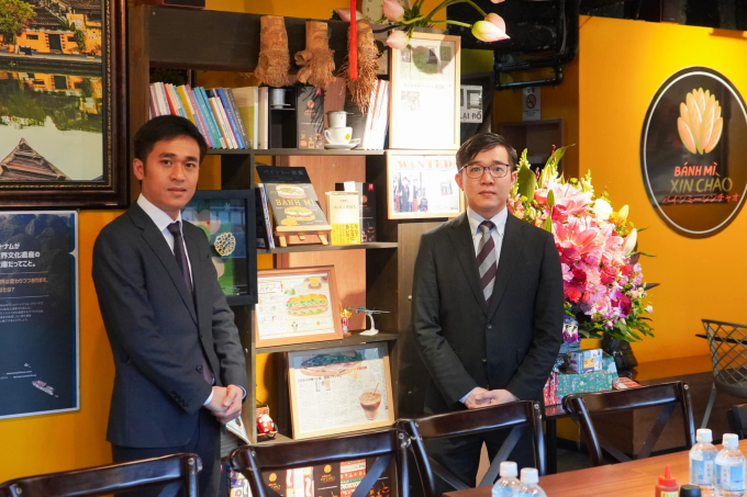 Anh em Quảng Nam xếp bằng Đại học Kinh tế bán bánh mì: 7 năm đưa hương vị Việt phủ sóng Nhật Bản, sẵn sàng dong buồm ra biển lớn - Ảnh 1.