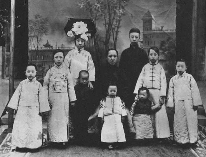 Bất ngờ xuất thân của cố diễn viên Châu Hải My: Qua Nhĩ Giai thị - đệ nhất quý tộc Mãn Châu thời nhà Thanh- Ảnh 3.