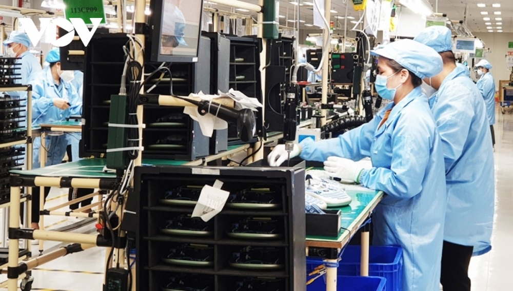 Chuyên gia dự báo mức thưởng Tết Nguyên đán Giáp Thìn 2024 - Ảnh 1. Chuyên gia dự báo mức thưởng Tết Nguyên đán Giáp Thìn 2024 - Ảnh 1.